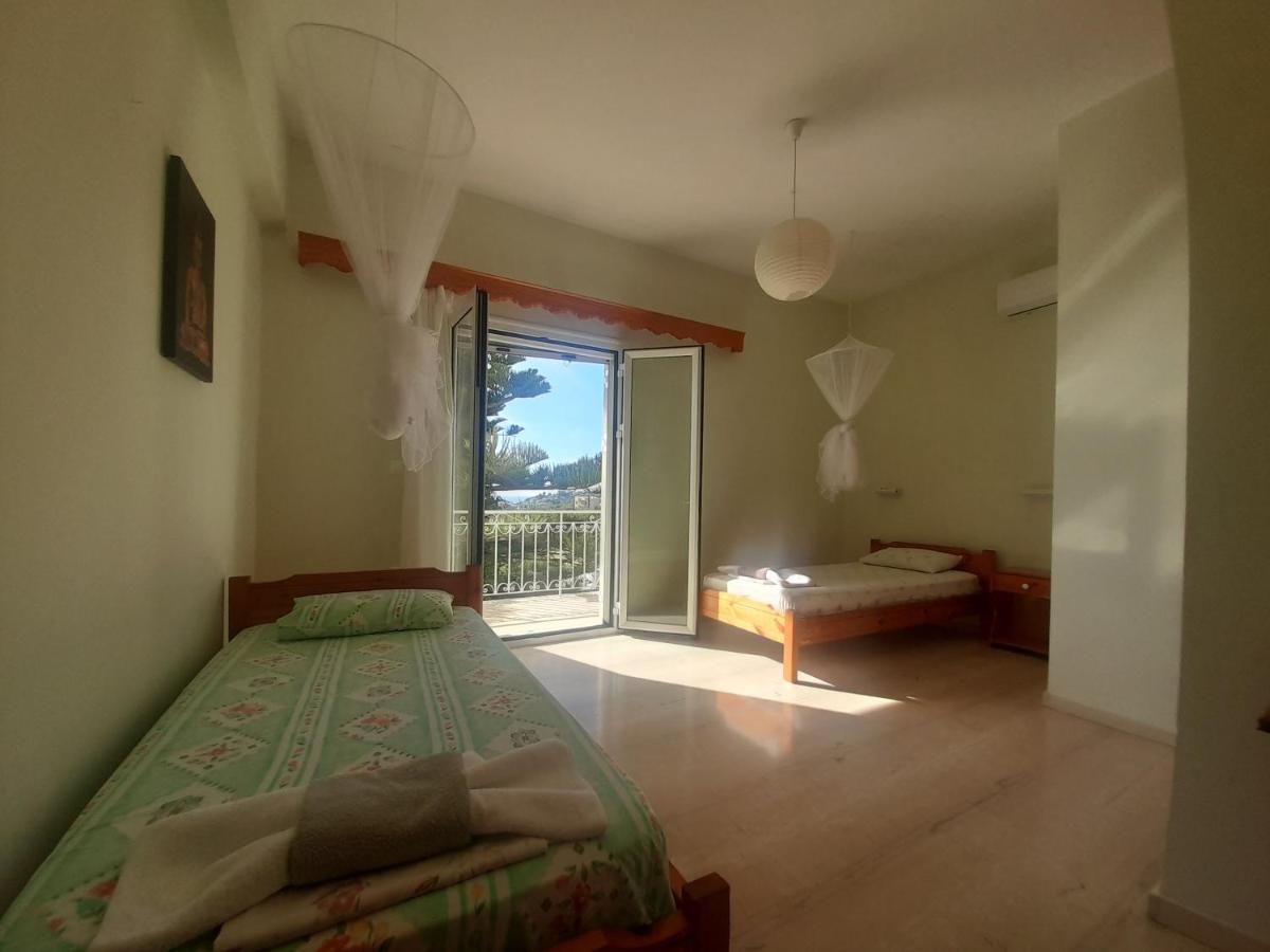 Angelos Apartment'S อาร์ริลลาส ภายนอก รูปภาพ