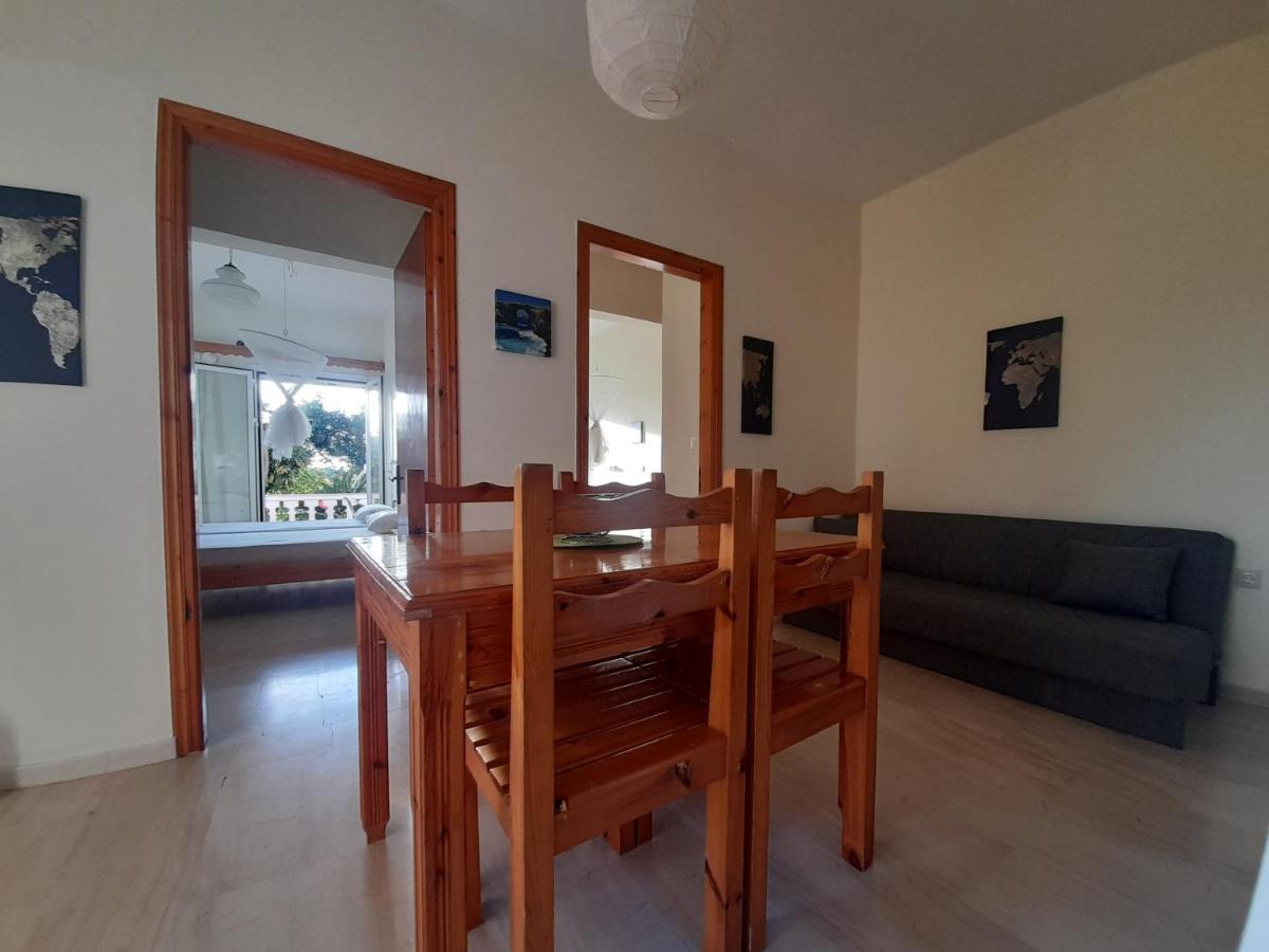 Angelos Apartment'S อาร์ริลลาส ภายนอก รูปภาพ