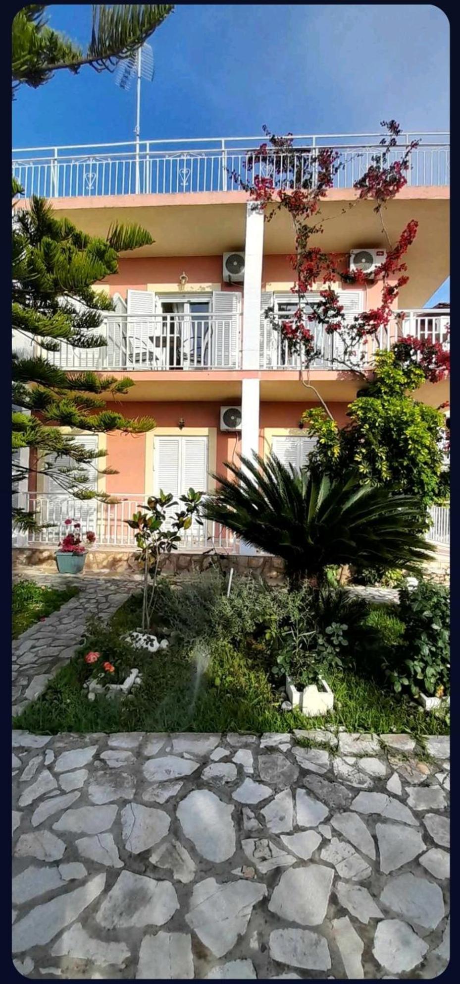 Angelos Apartment'S อาร์ริลลาส ภายนอก รูปภาพ